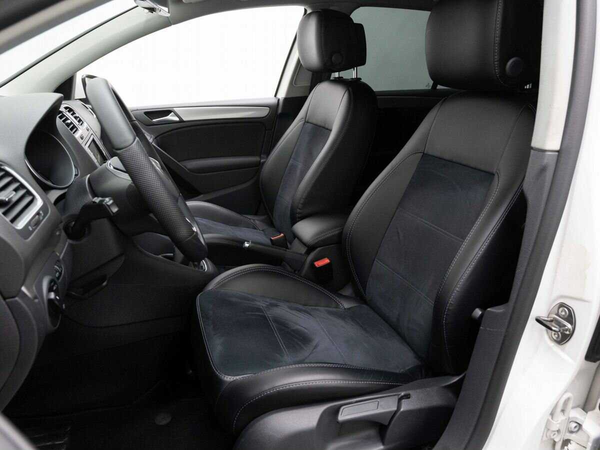 Volkswagen Golf с пробегом — 2012 год. Фото: #7