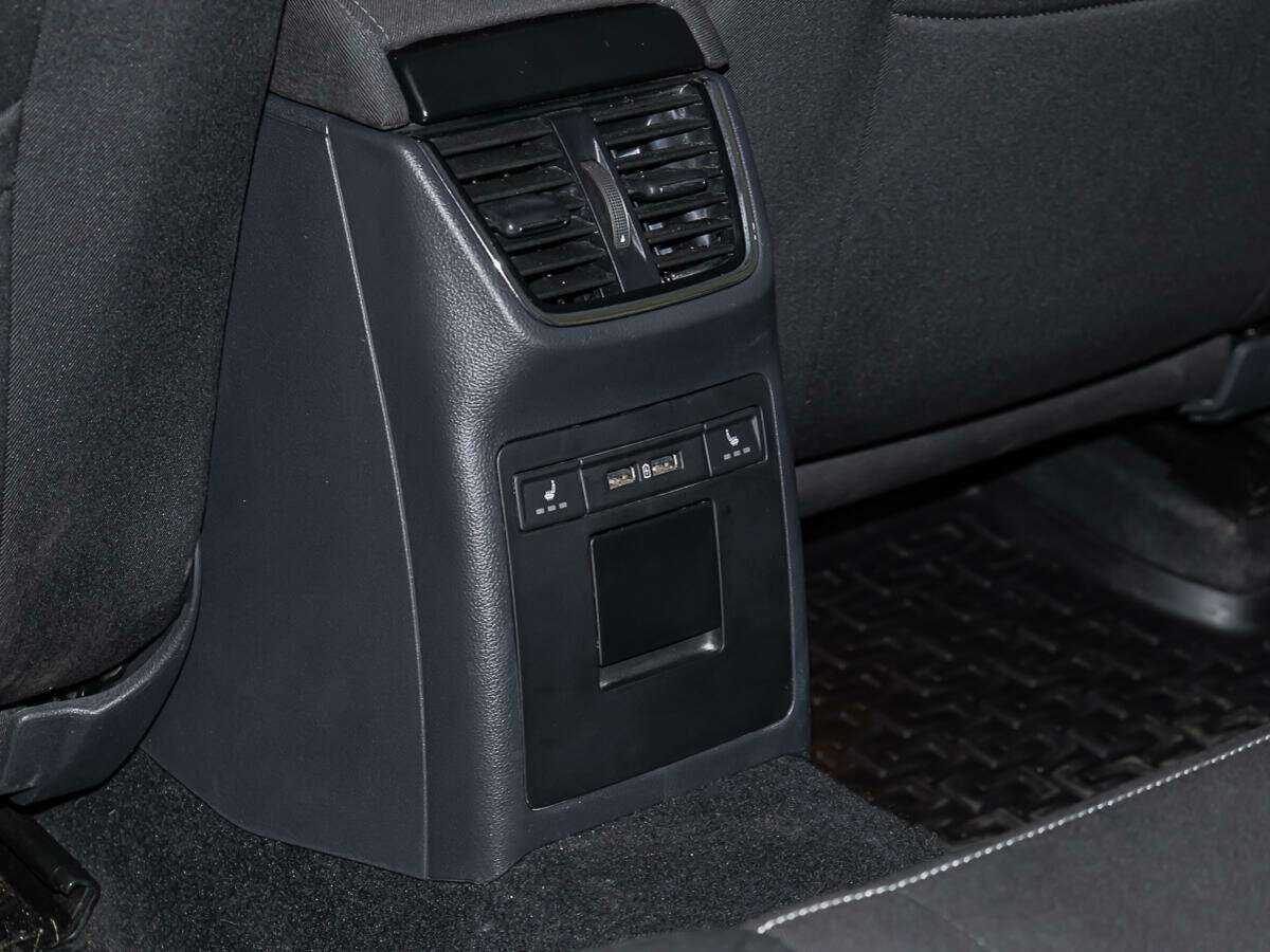 Skoda Octavia с пробегом — 2020 год. Фото: #16