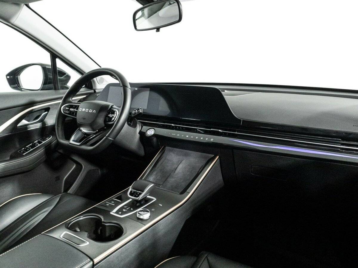 OMODA C5 с пробегом — 2024 год. Фото: #8