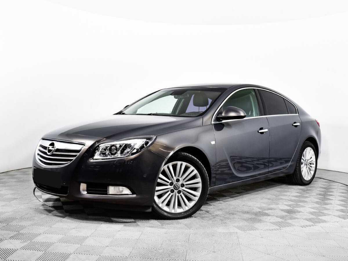 Opel Insignia с пробегом — 2013 год. Фото: #0