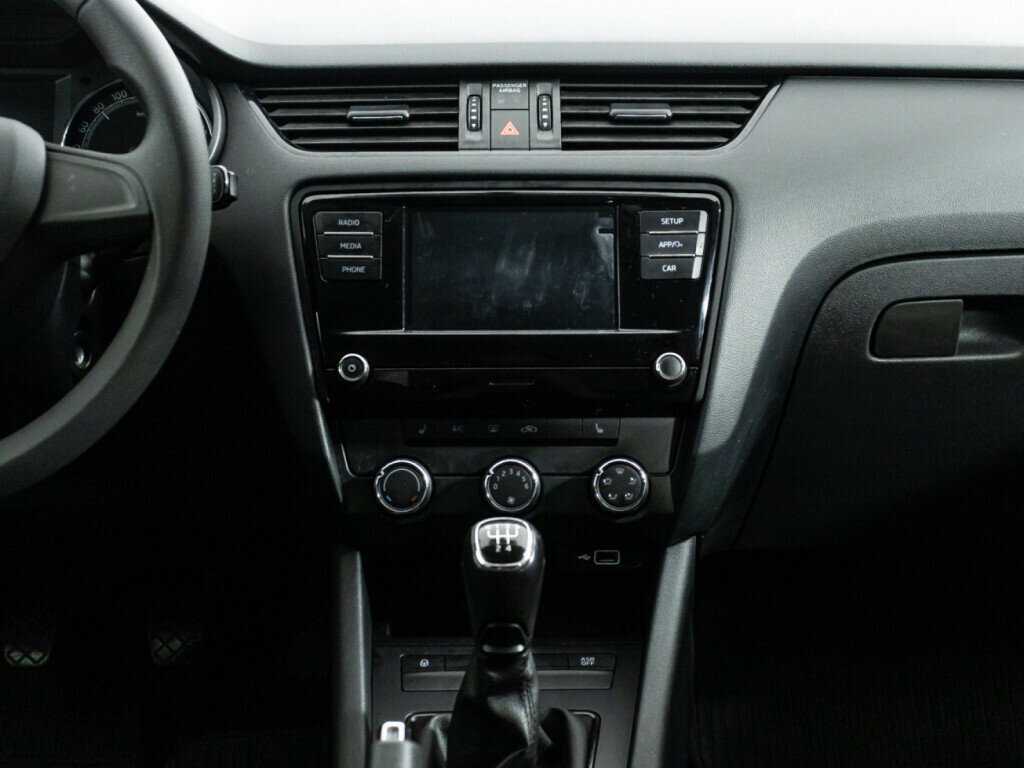 Skoda Octavia с пробегом — 2018 год. Фото: #13