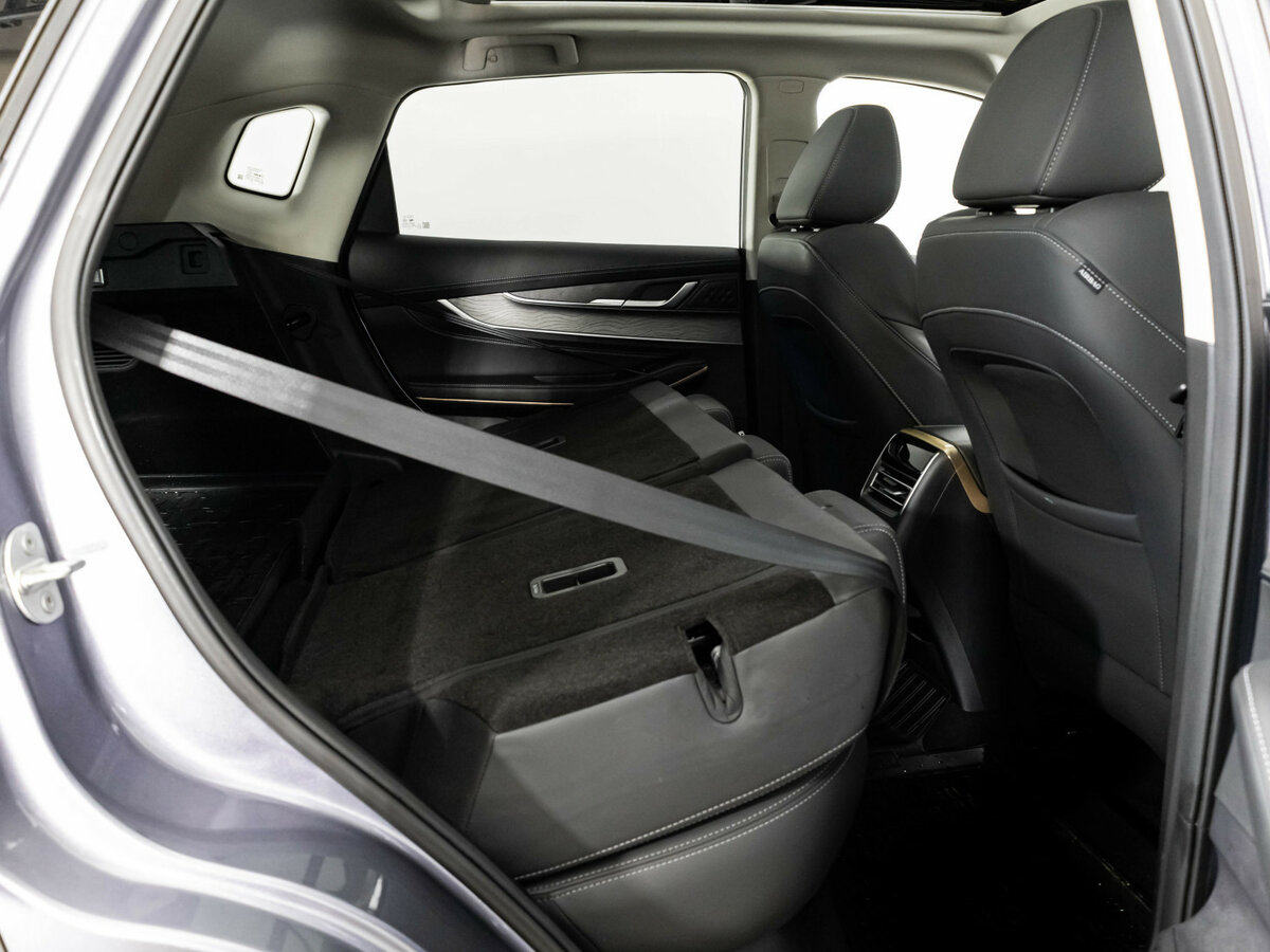 EXEED LX с пробегом — 2023 год. Фото: #18