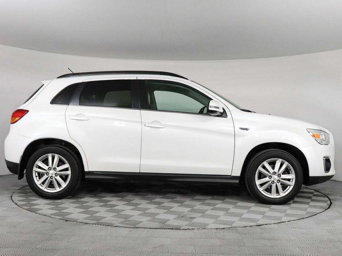 Mitsubishi ASX с пробегом — 2013 год. Фото: #3