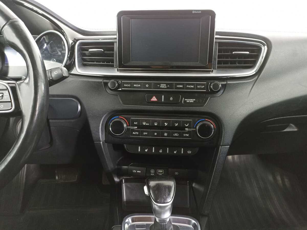 Kia Ceed с пробегом — 2018 год. Фото: #11