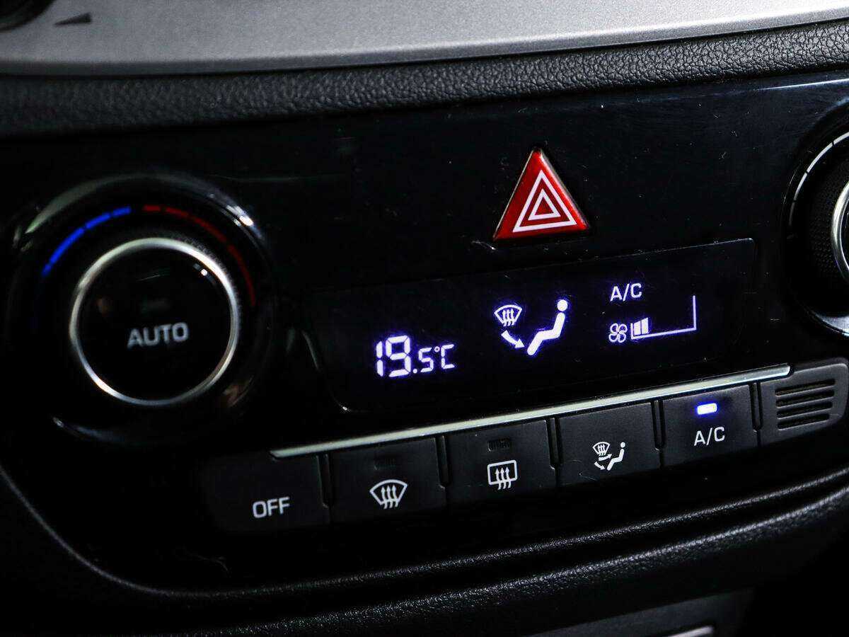 Hyundai Solaris с пробегом — 2017 год. Фото: #15