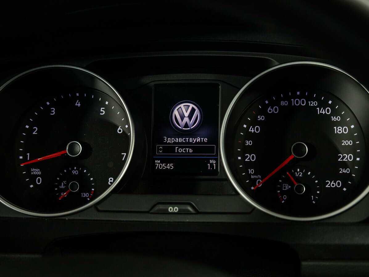 Volkswagen Tiguan с пробегом — 2017 год. Фото: #11