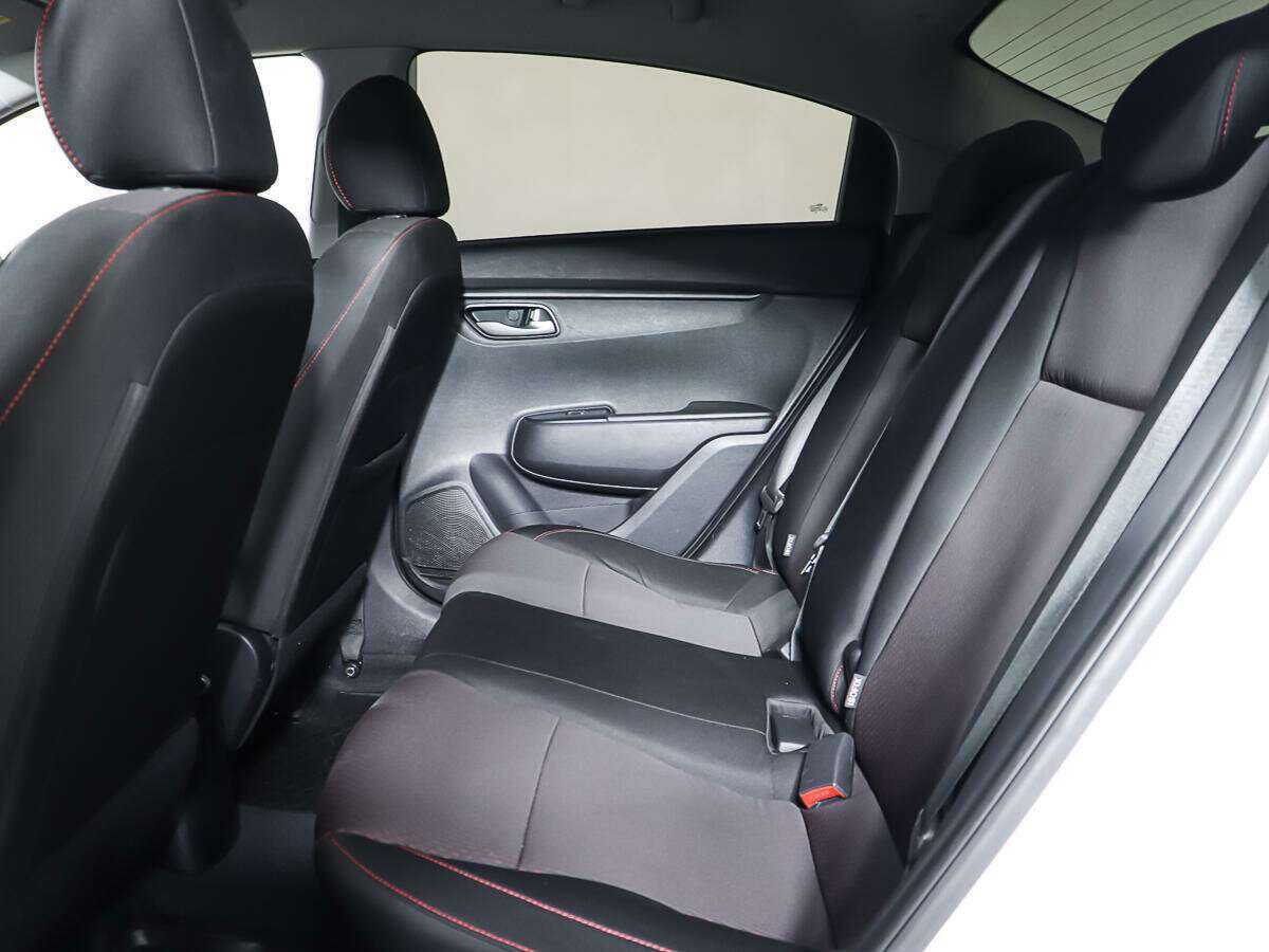 Kia Rio с пробегом — 2021 год. Фото: #10