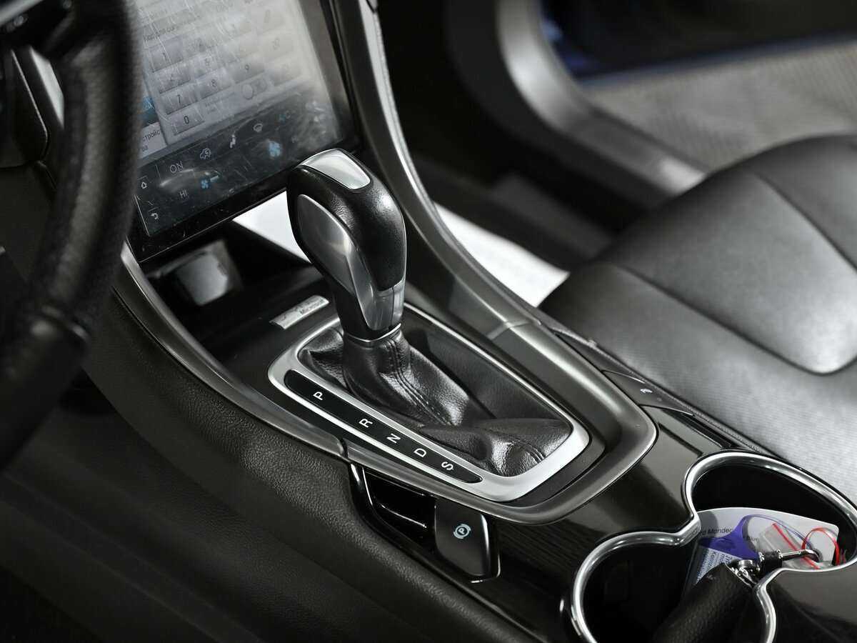 Ford Mondeo с пробегом — 2015 год. Фото: #8
