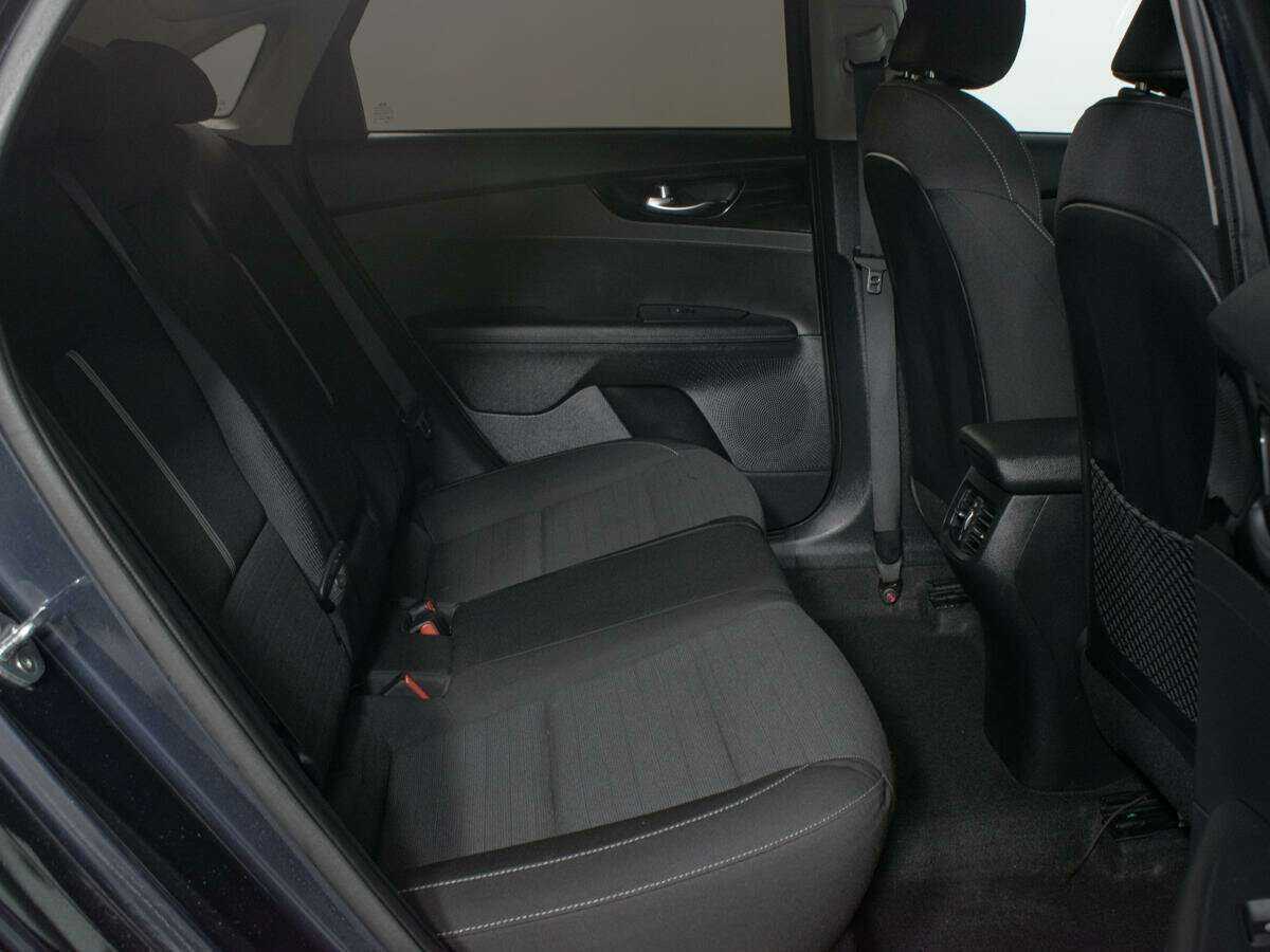 Kia Cerato с пробегом — 2020 год. Фото: #10