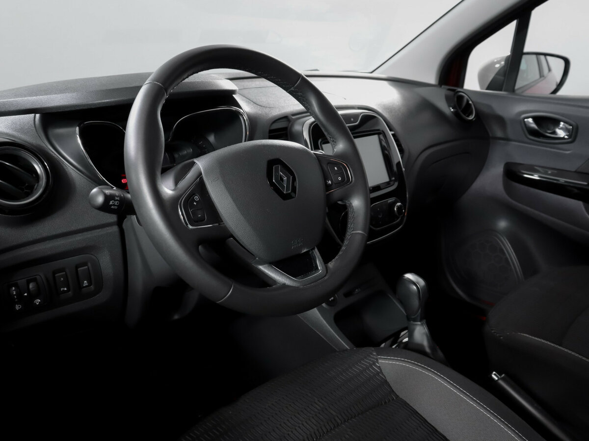 Renault Kaptur с пробегом — 2020 год. Фото: #13