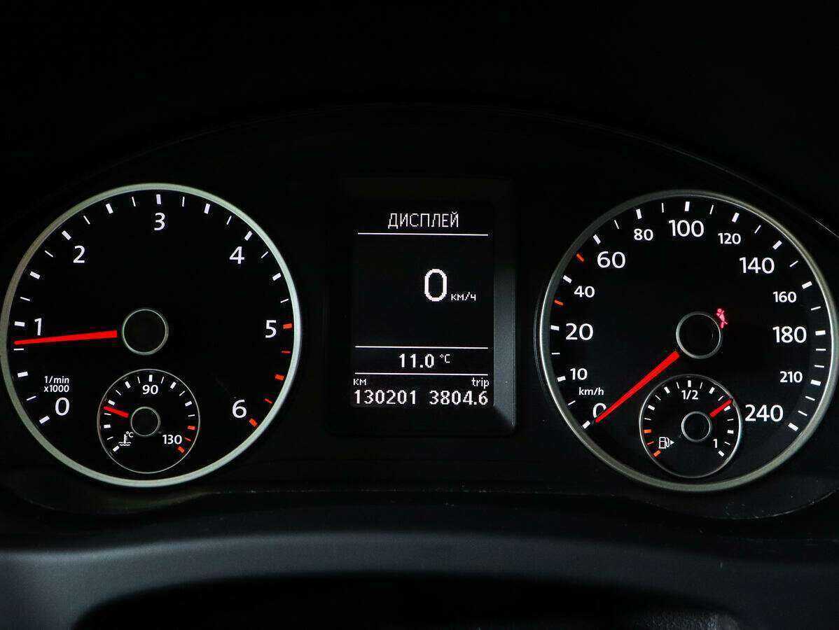 Volkswagen Tiguan с пробегом — 2012 год. Фото: #10