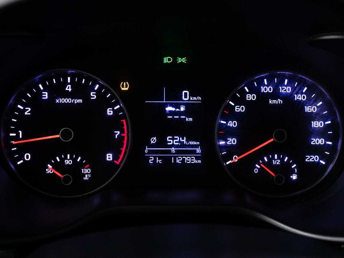 Kia Rio с пробегом — 2017 год. Фото: #11