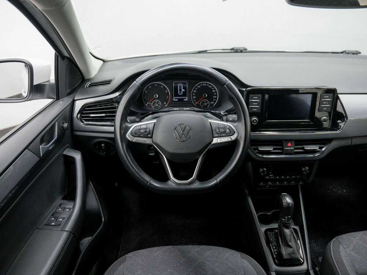 Volkswagen Polo с пробегом — 2020 год. Фото: #10