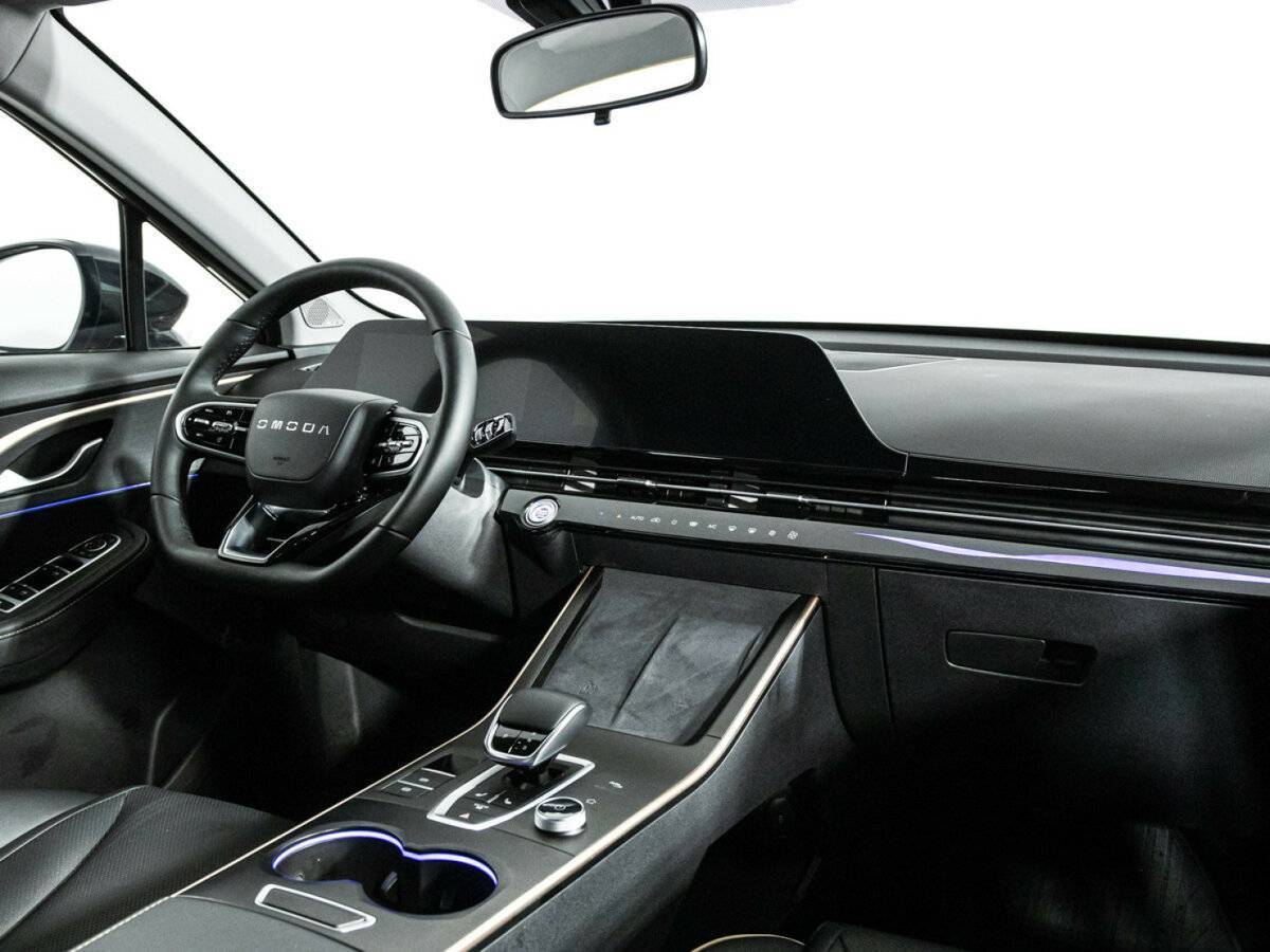 OMODA C5 с пробегом — 2023 год. Фото: #8