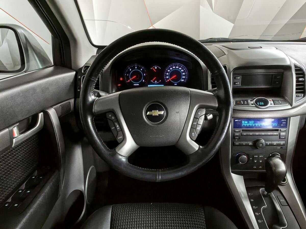 Chevrolet Captiva с пробегом — 2013 год. Фото: #14