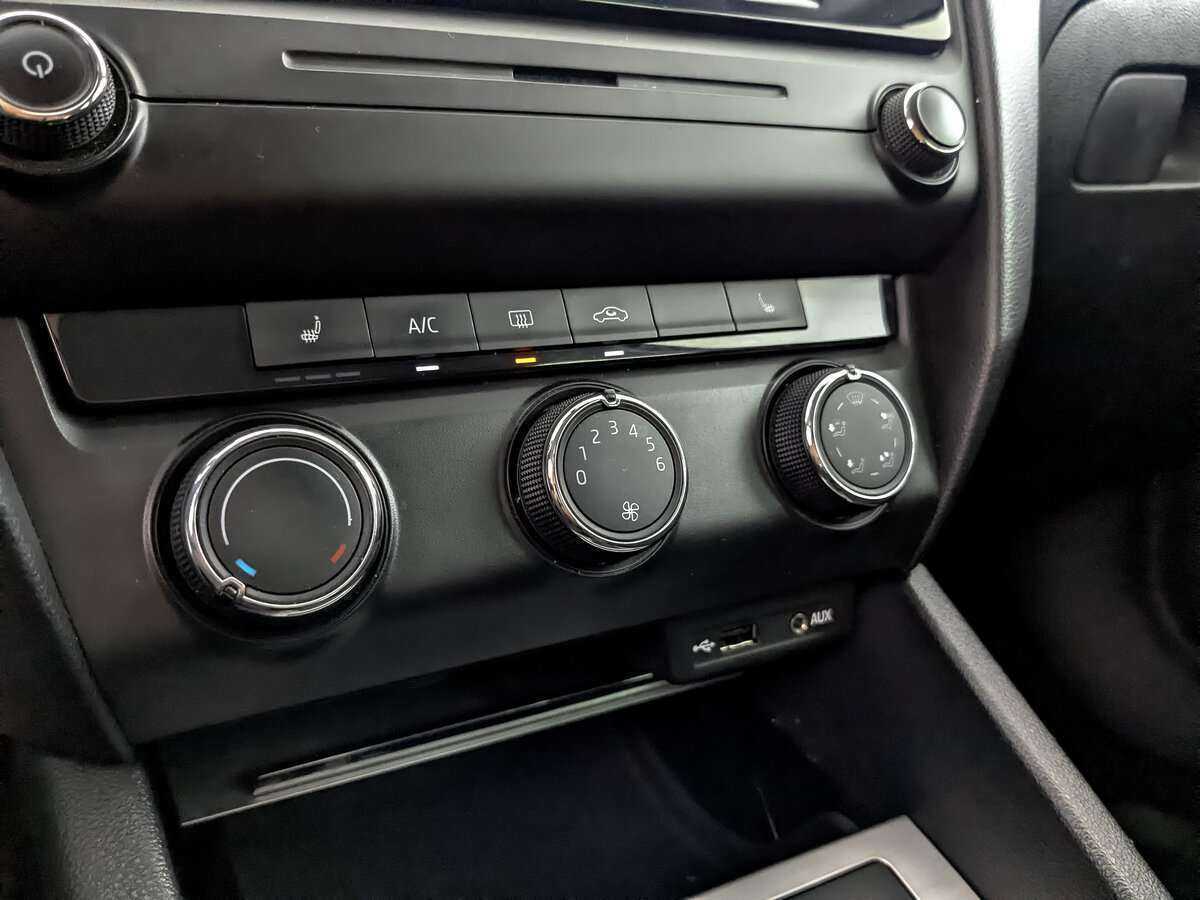 Skoda Octavia с пробегом — 2016 год. Фото: #20