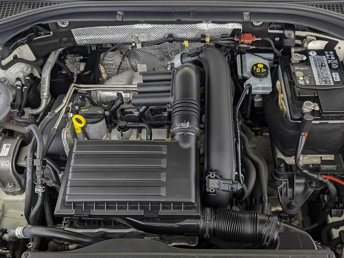 Skoda Superb с пробегом — 2017 год. Фото: #8