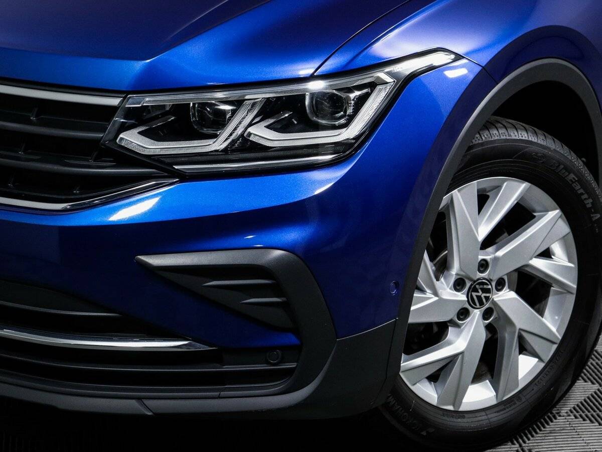 Volkswagen Tiguan с пробегом — 2021 год. Фото: #12