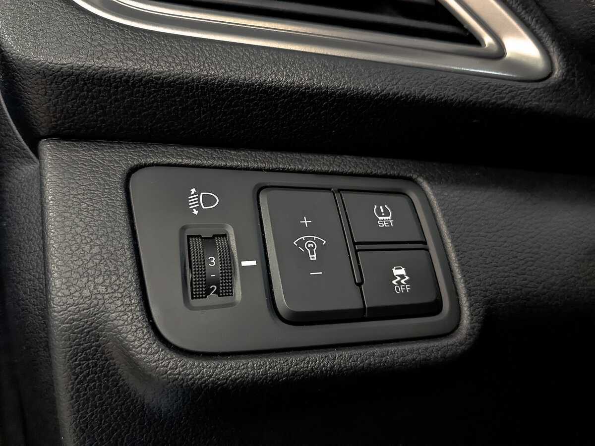 Hyundai Solaris с пробегом — 2020 год. Фото: #23