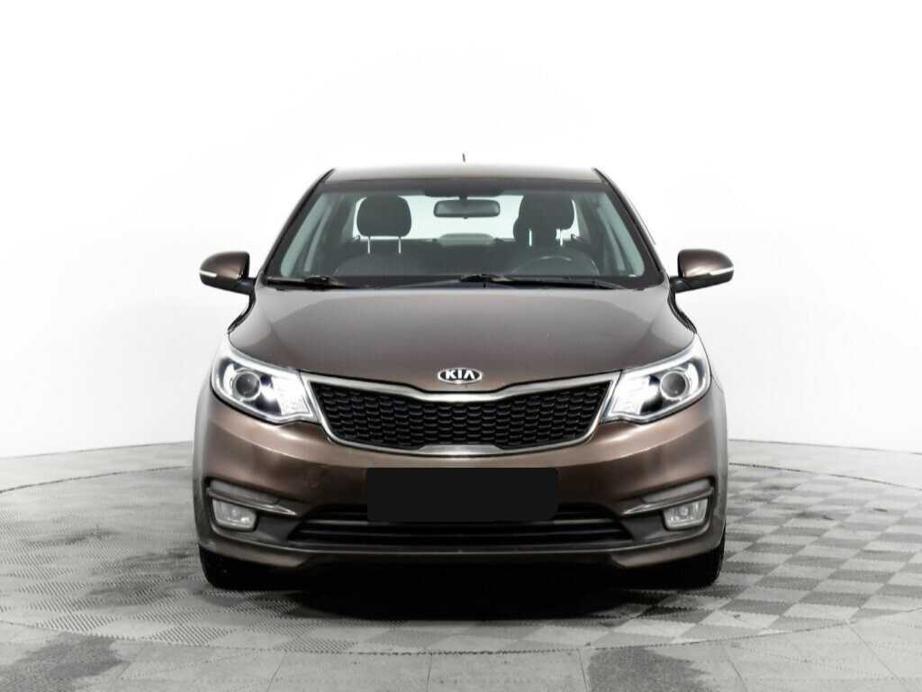 Kia Rio с пробегом — 2015 год. Фото: #1