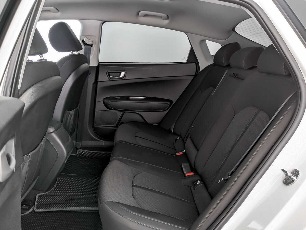 Kia Optima с пробегом — 2019 год. Фото: #9