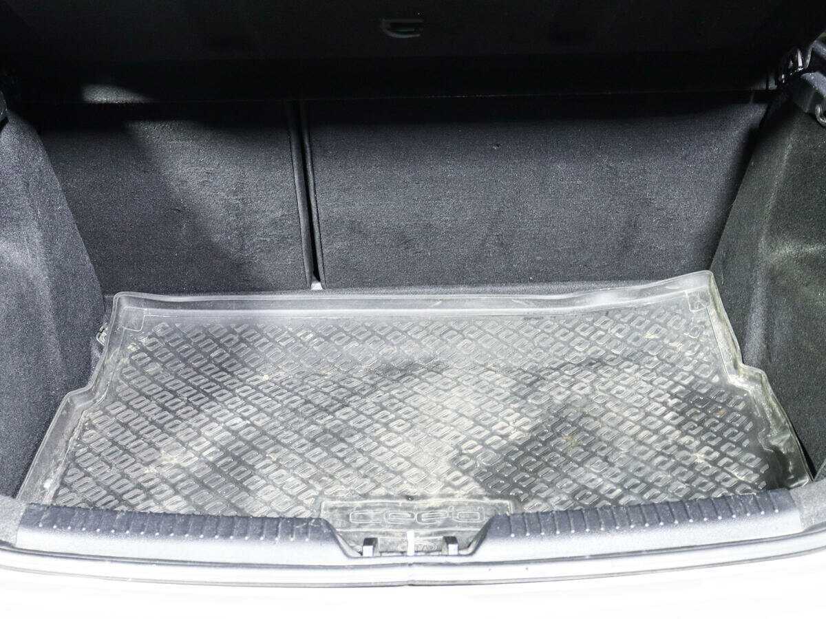 Kia Ceed с пробегом — 2012 год. Фото: #12