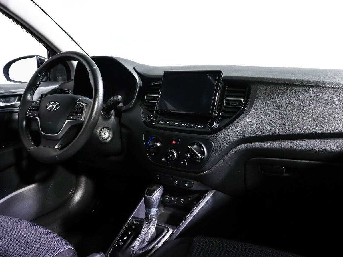 Hyundai Solaris с пробегом — 2021 год. Фото: #8