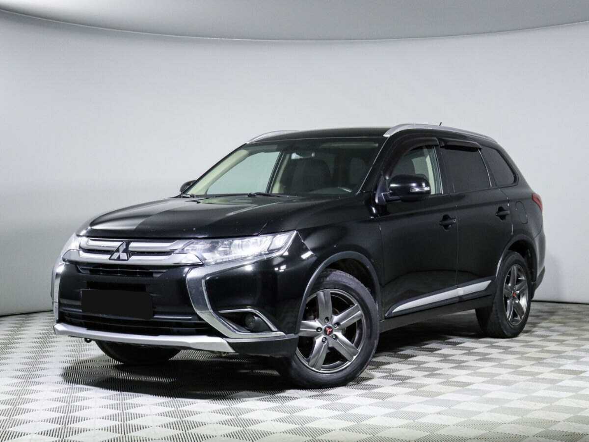 Mitsubishi Outlander с пробегом — 2016 год. Посмотреть фото