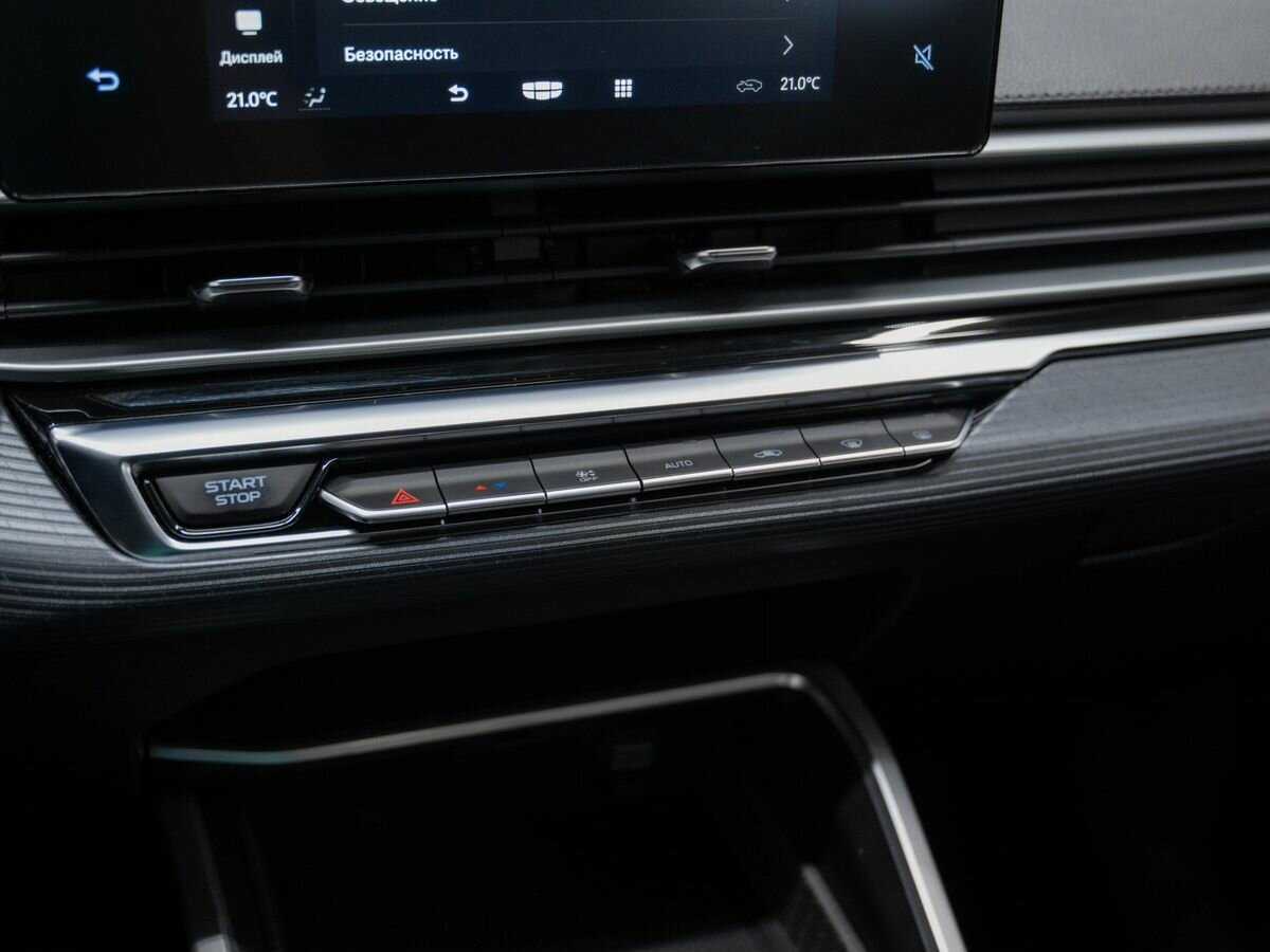 Geely Emgrand с пробегом — 2023 год. Фото: #17