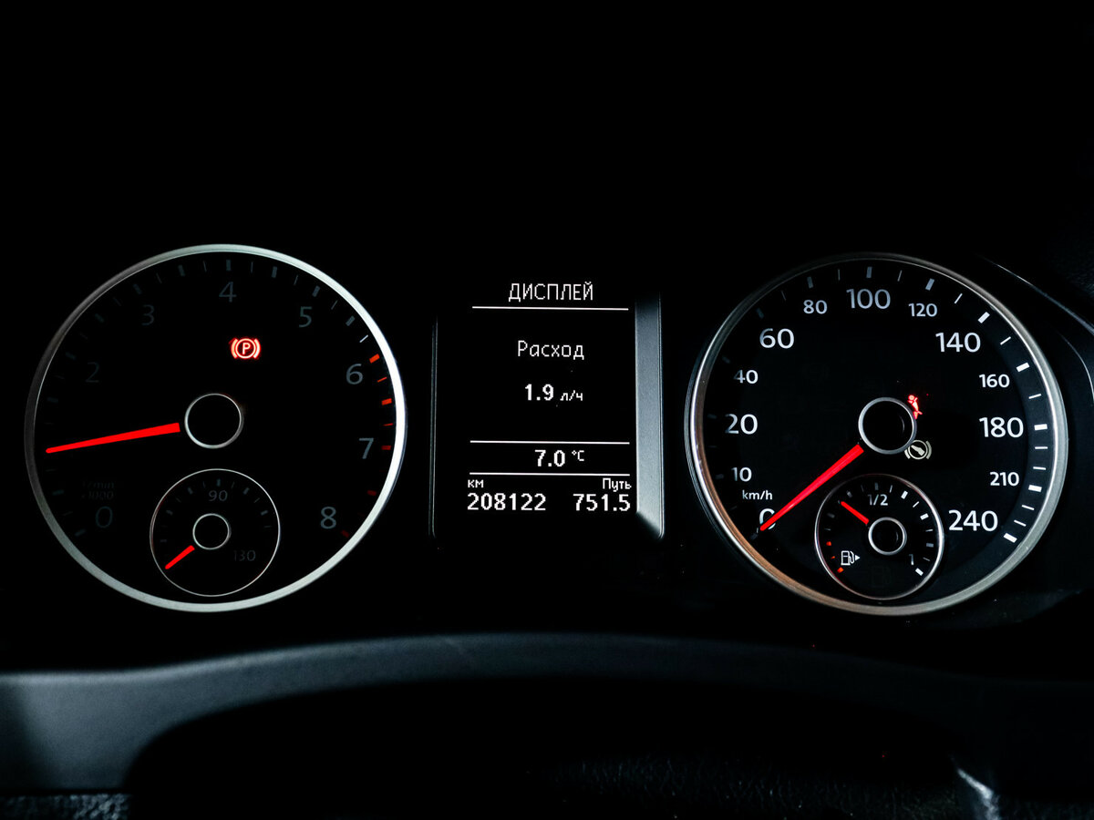 Volkswagen Tiguan с пробегом — 2013 год. Фото: #7