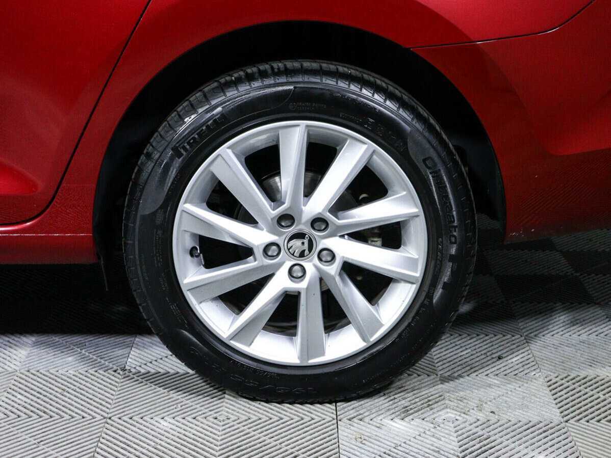 Skoda Rapid с пробегом — 2020 год. Фото: #14