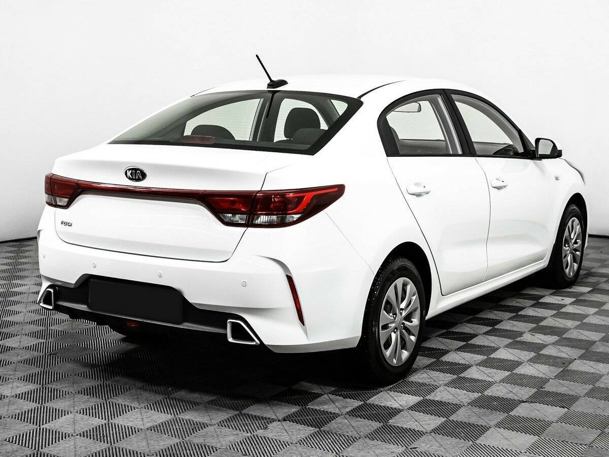 Kia Rio с пробегом — 2020 год. Фото: #4