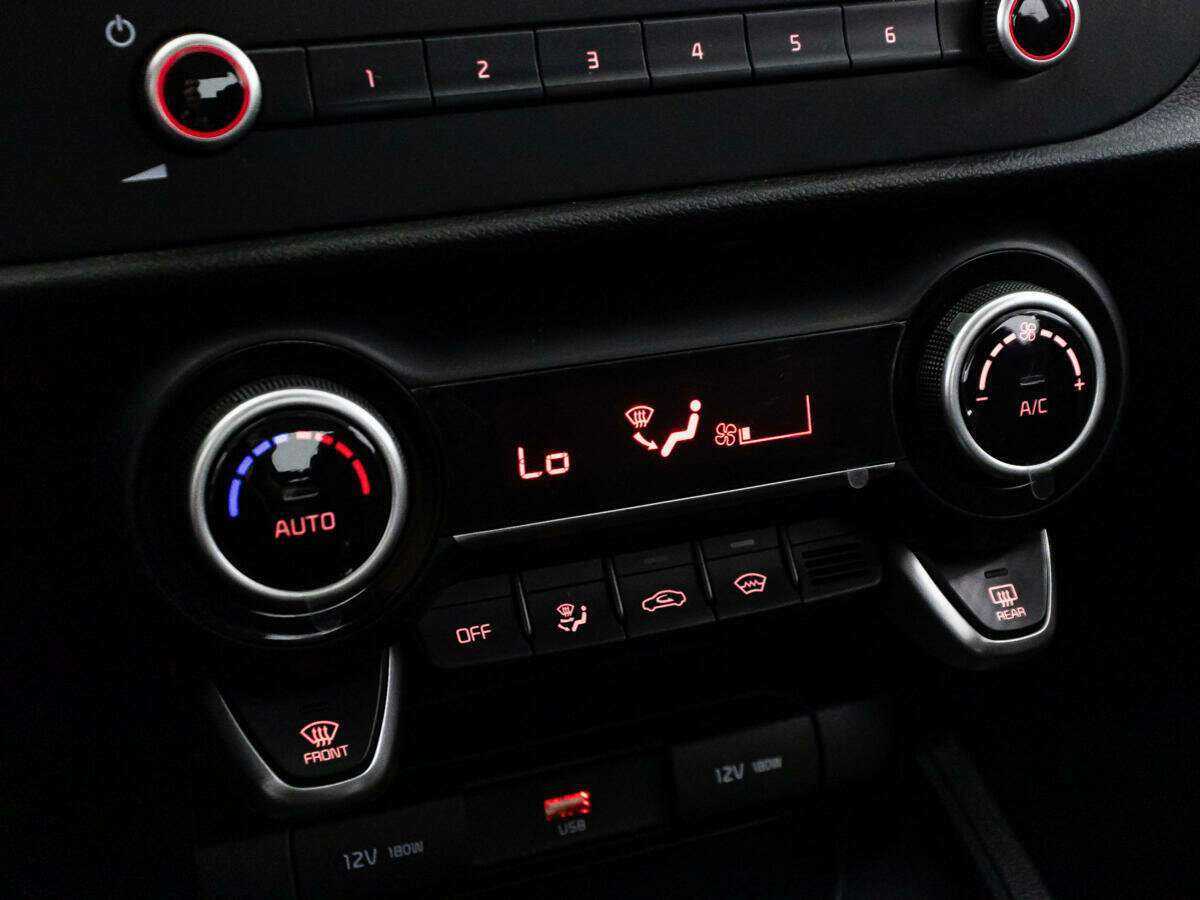 Kia Rio с пробегом — 2021 год. Фото: #17