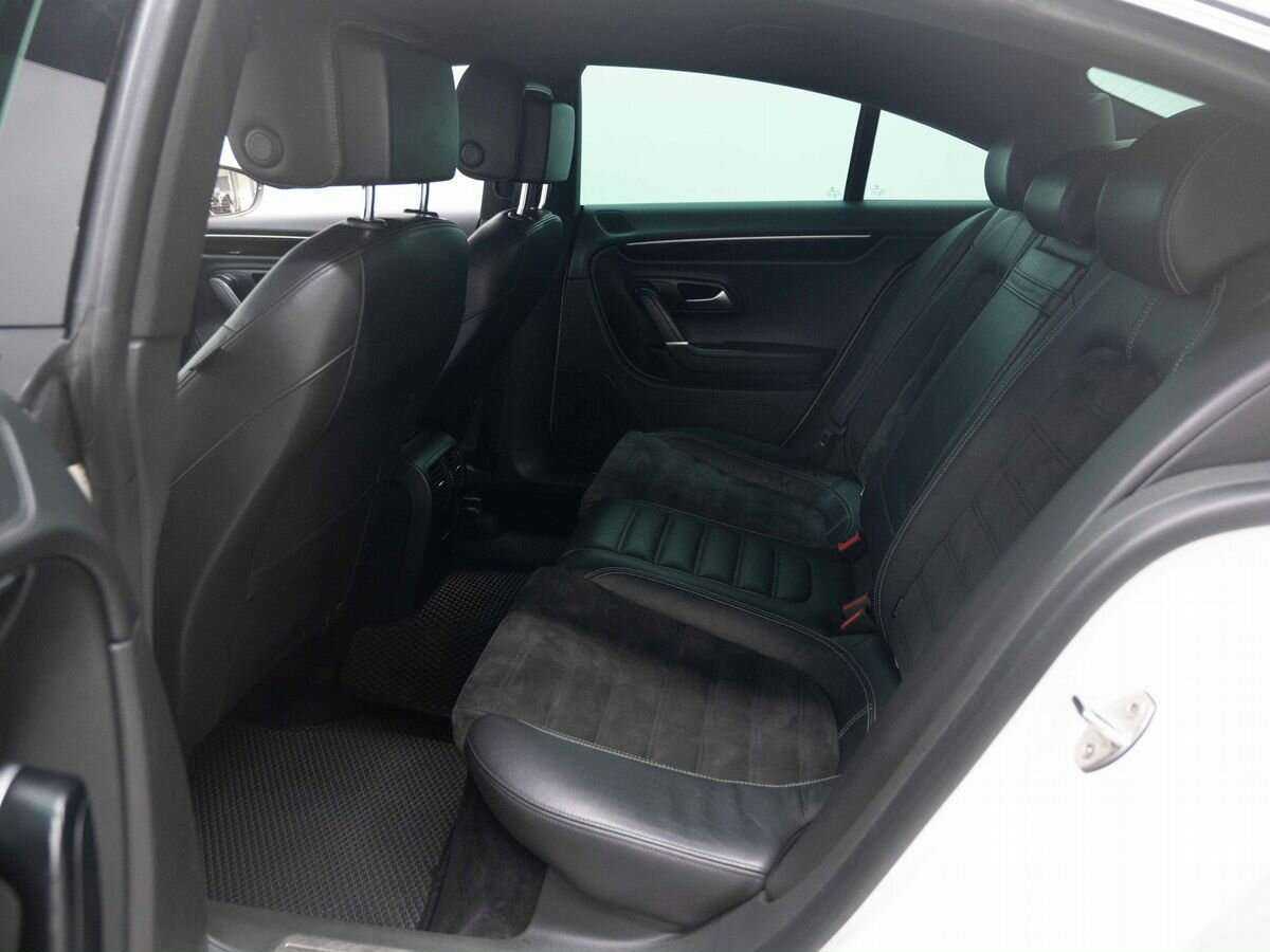 Volkswagen Passat CC с пробегом — 2014 год. Фото: #8