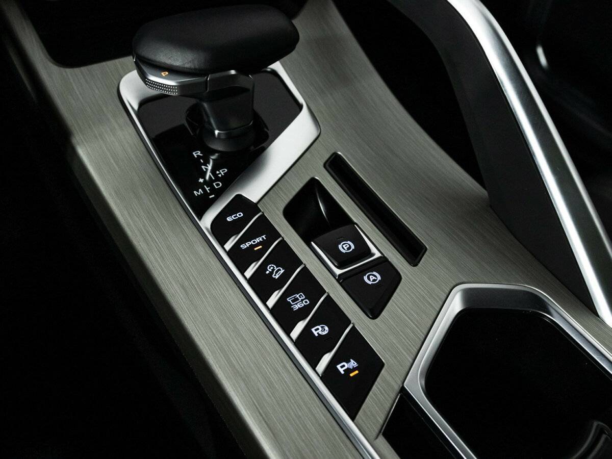 Geely Coolray с пробегом — 2023 год. Фото: #18