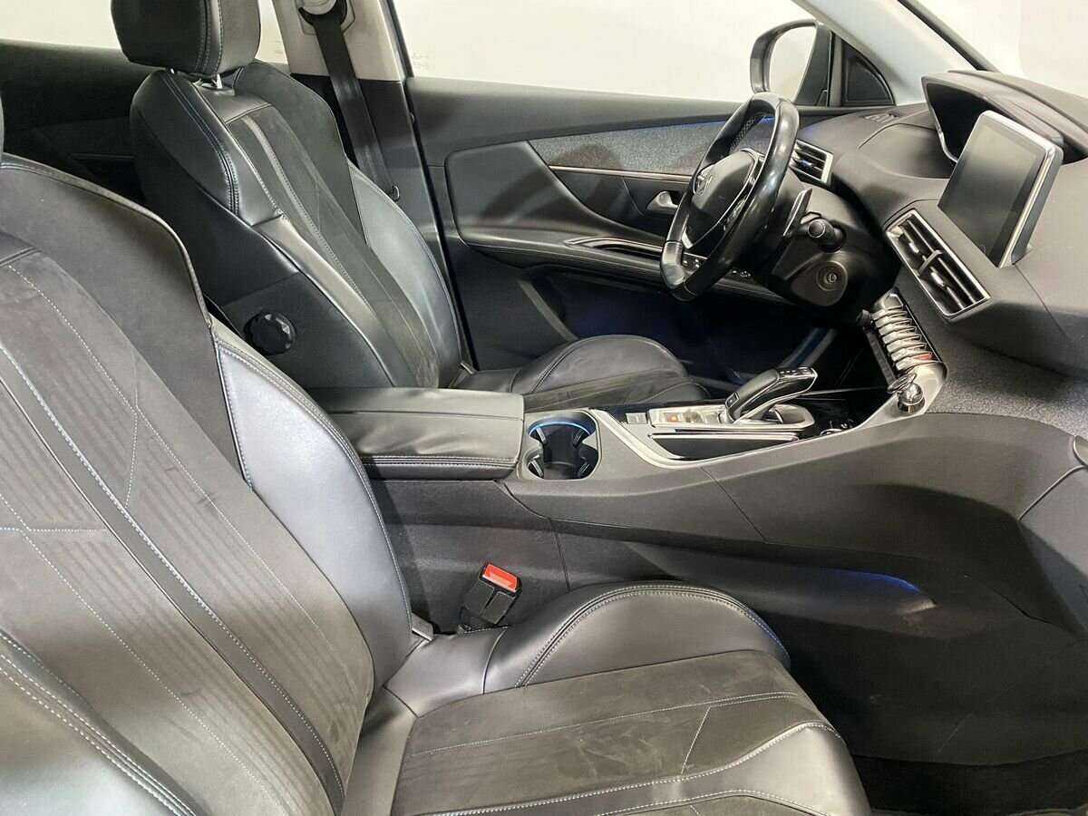 Peugeot 3008 с пробегом — 2018 год. Фото: #9