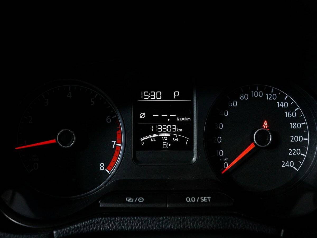 Volkswagen Polo с пробегом — 2019 год. Фото: #10