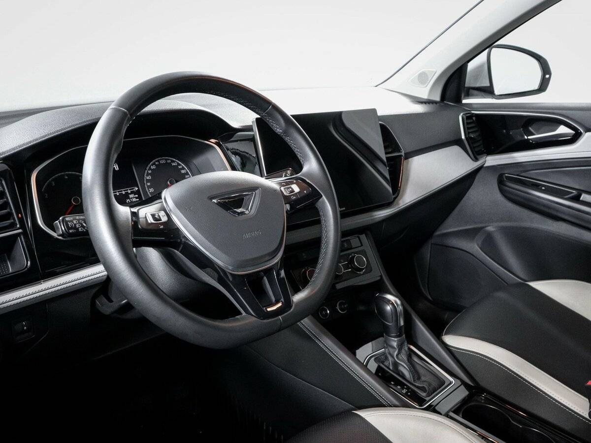 Jetta VS5 с пробегом — 2023 год. Фото: #13