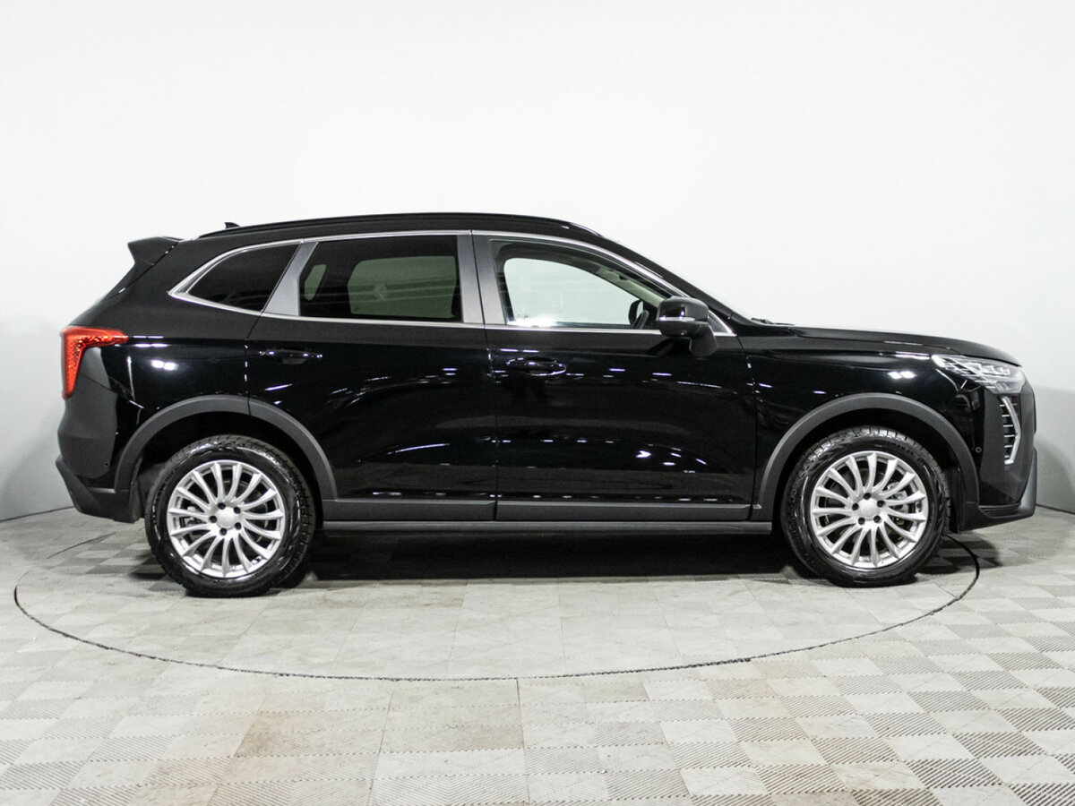 Haval Jolion с пробегом — 2024 год. Фото: #3