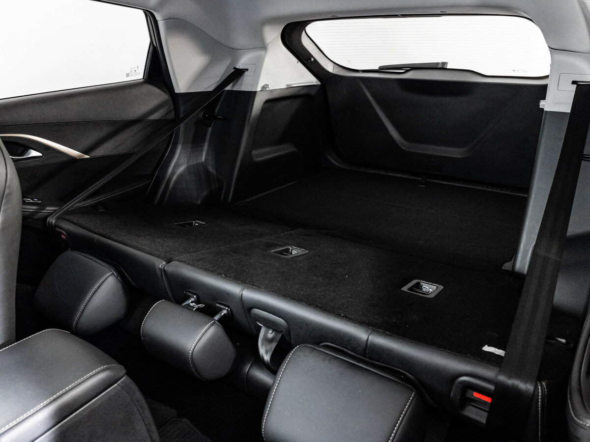 OMODA C5 с пробегом — 2023 год. Фото: #18