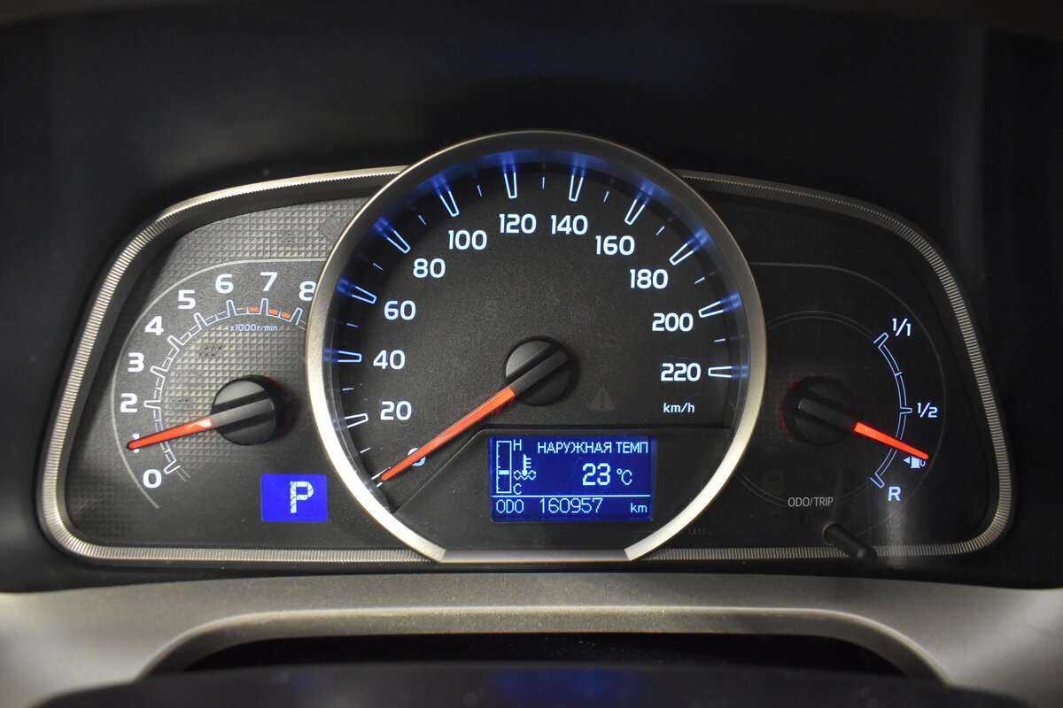 Toyota RAV4 с пробегом — 2013 год. Фото: #12