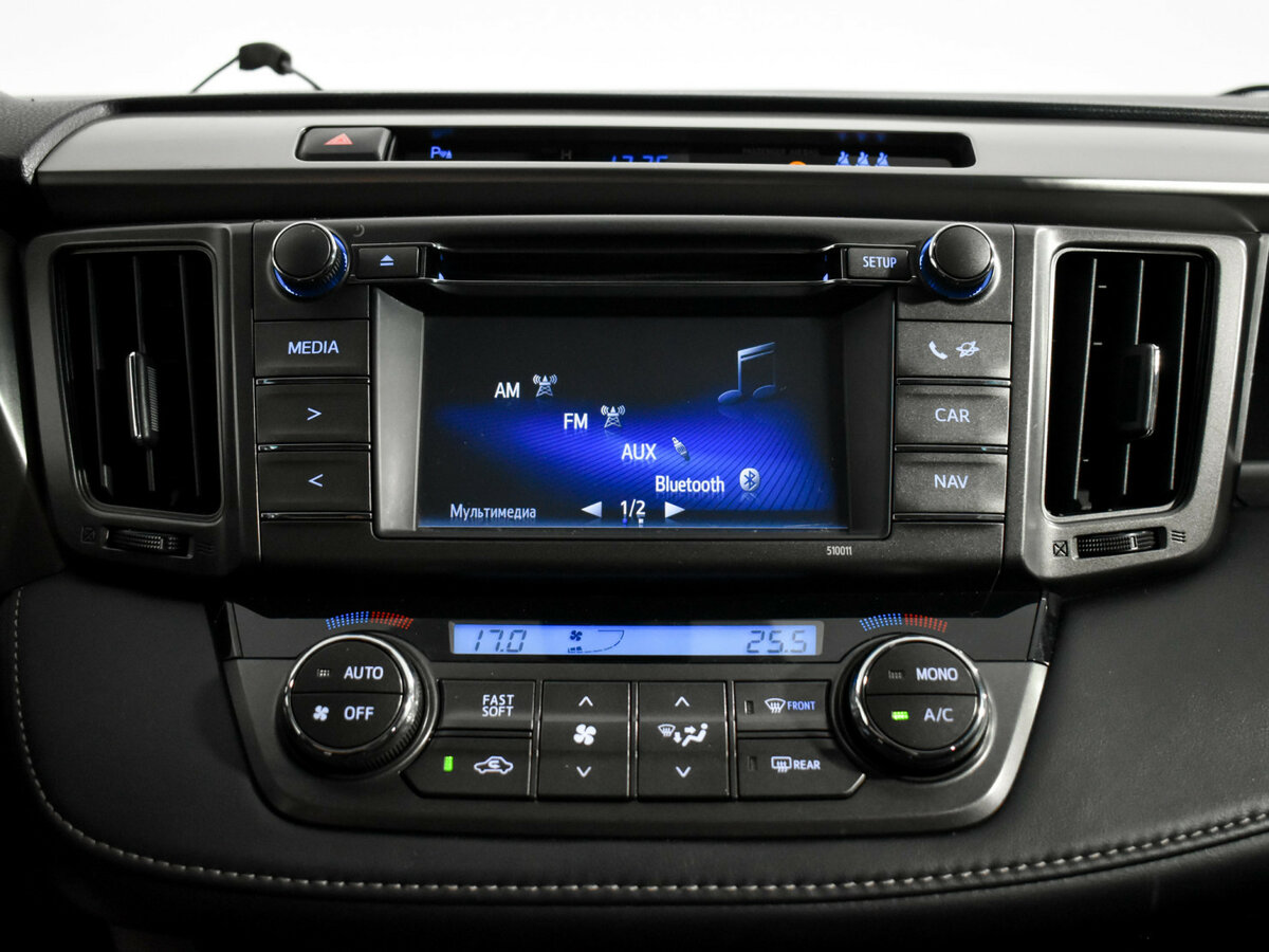 Toyota RAV4 с пробегом — 2014 год. Фото: #14