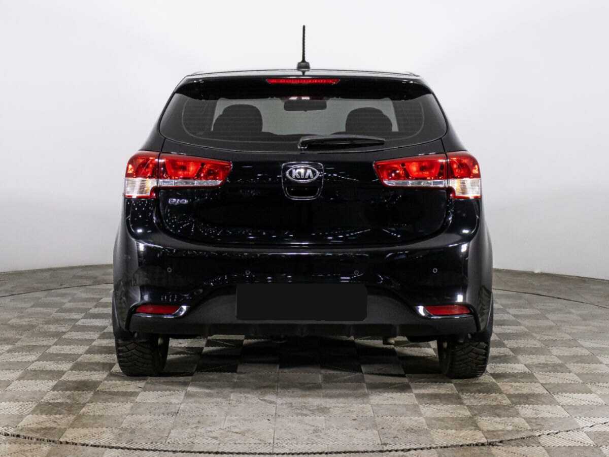 Kia Rio с пробегом — 2017 год. Фото: #5