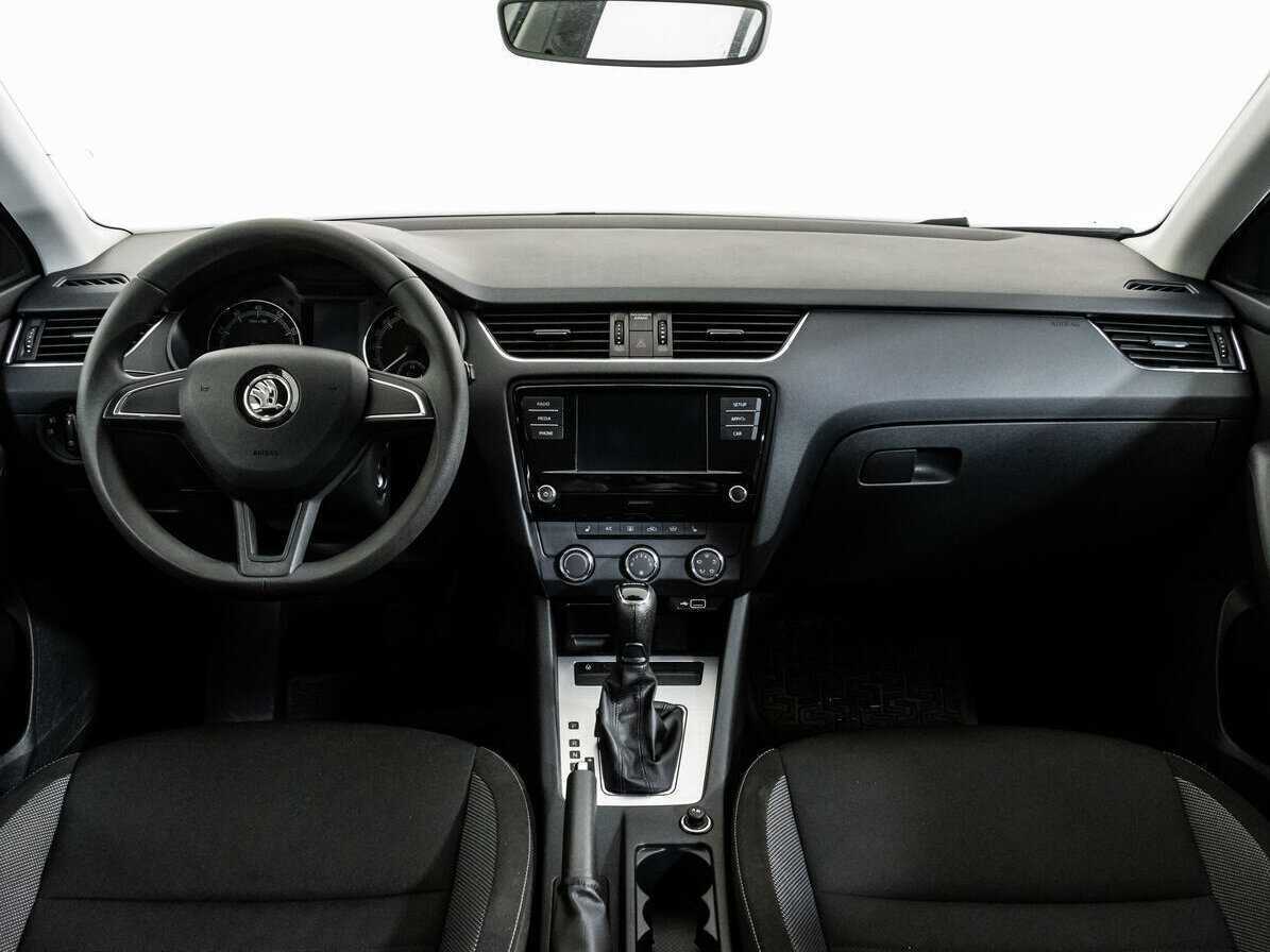 Skoda Octavia с пробегом — 2018 год. Фото: #7