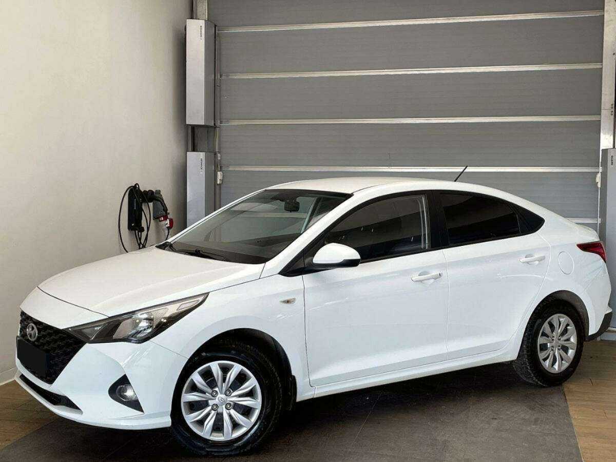 Hyundai Solaris с пробегом — 2020 год. Фото: #0