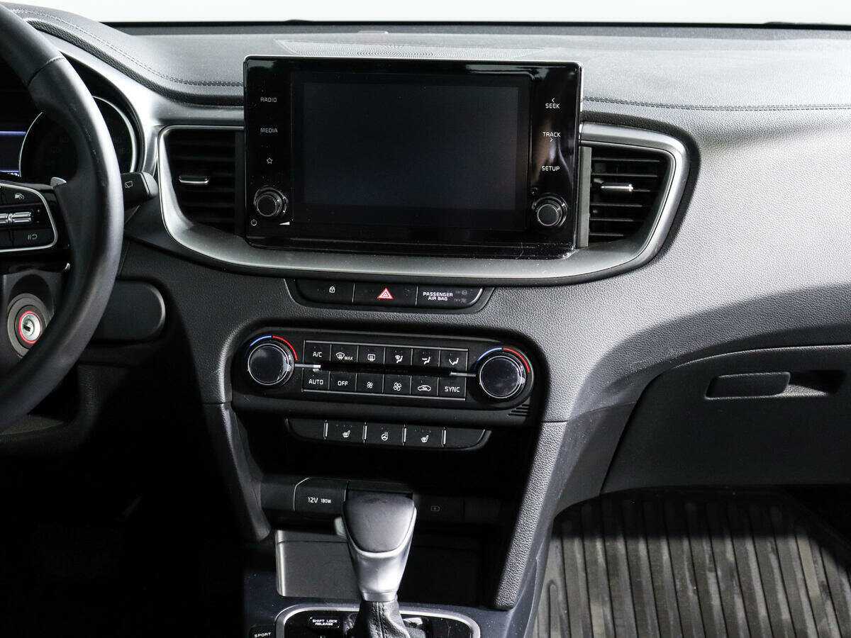 Kia Ceed с пробегом — 2022 год. Фото: #12