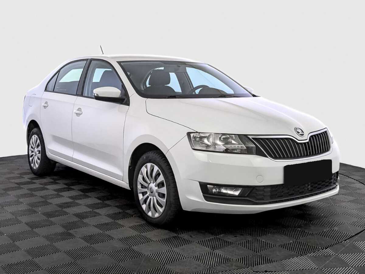 Skoda Rapid с пробегом — 2019 год. Фото: #2