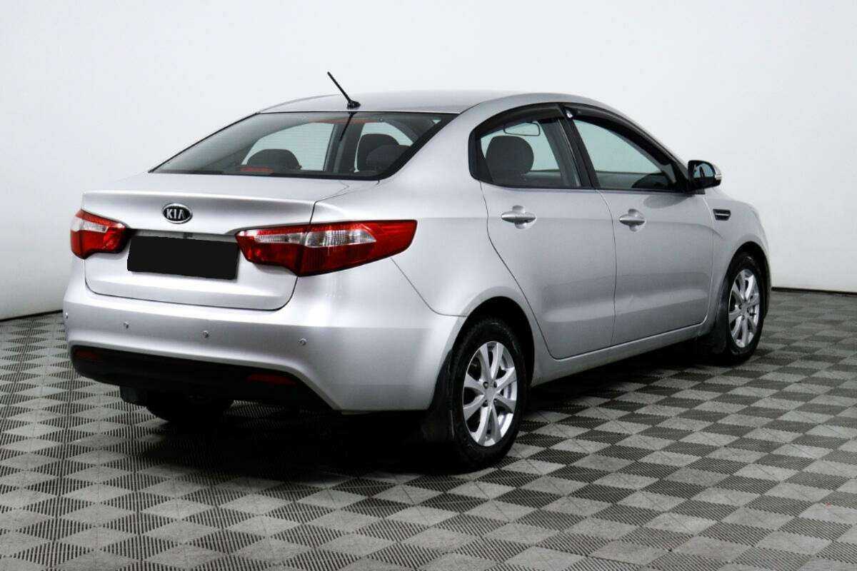 Kia Rio с пробегом — 2012 год. Фото: #4