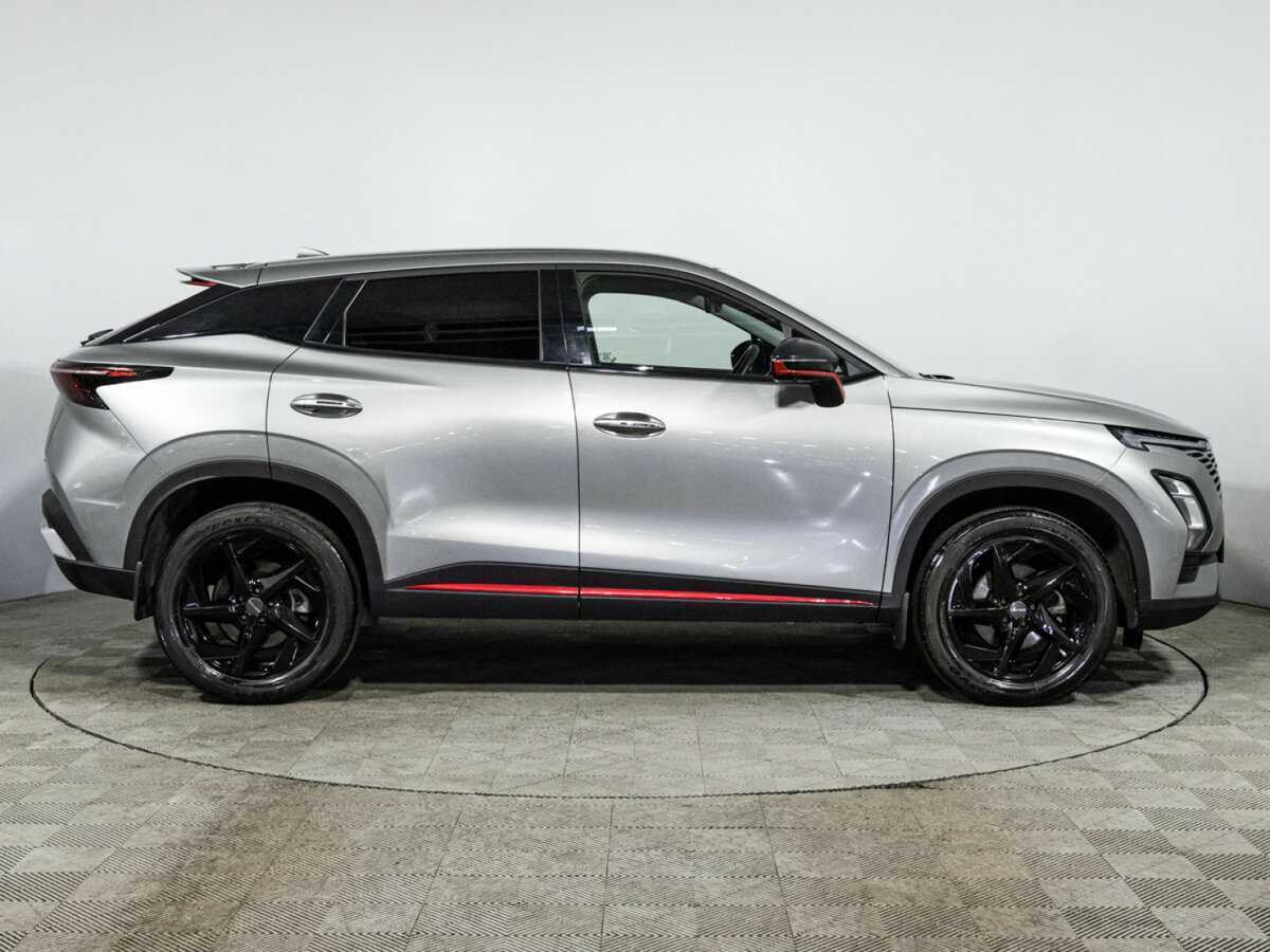 OMODA C5 с пробегом — 2023 год. Фото: #3