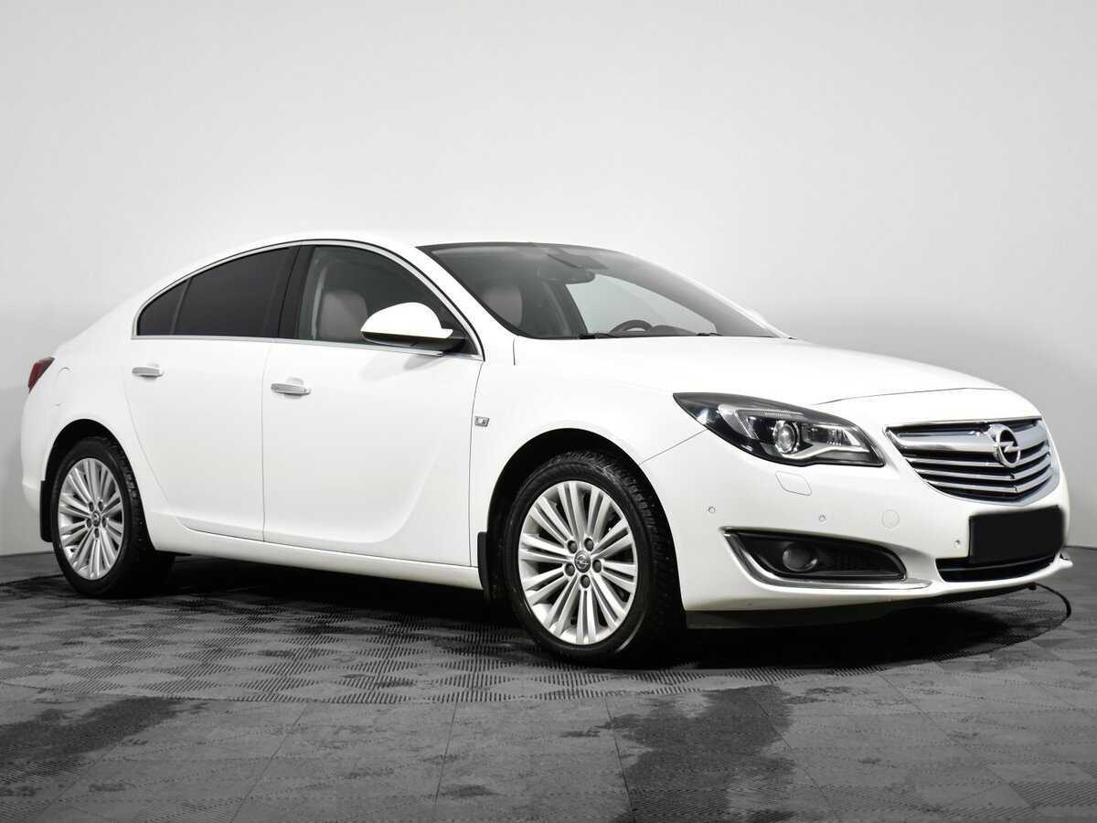 Opel Insignia с пробегом — 2014 год. Фото: #2